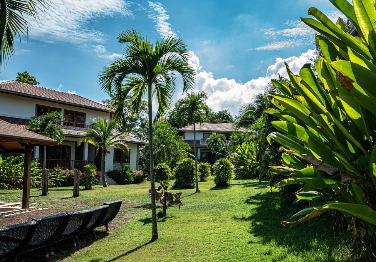Blue Hill Residence Hua Thanon  Exterior photo