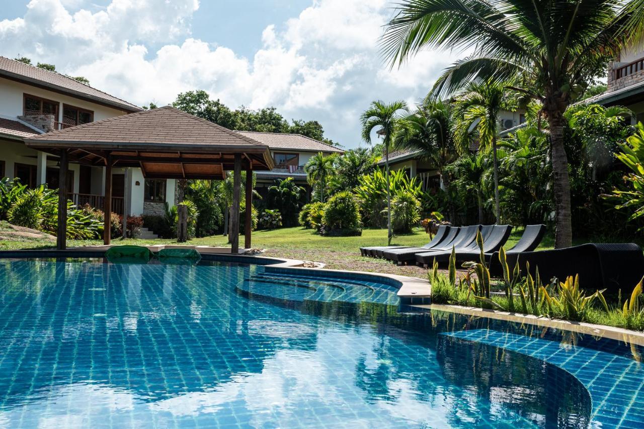 Blue Hill Residence Hua Thanon  Exterior photo