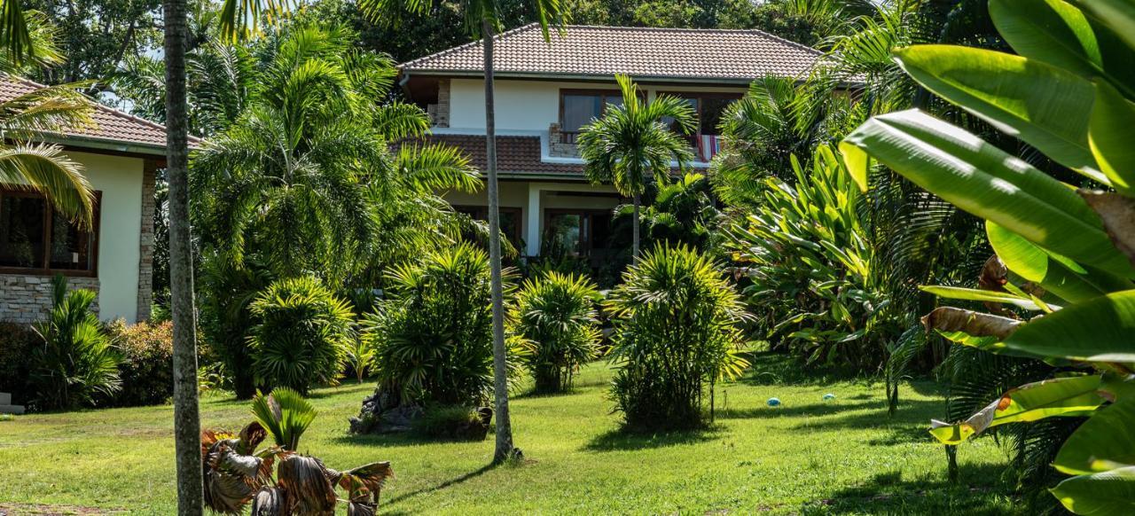 Blue Hill Residence Hua Thanon  Exterior photo